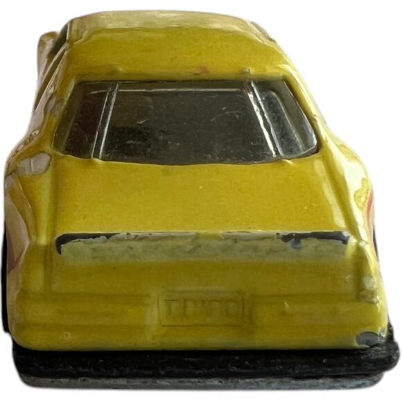 Vintage 1981 Hot Wheels Ford Thunderbird #4 Racing Yellow Malaysia Die-Cast Car - Picture 3 of 8